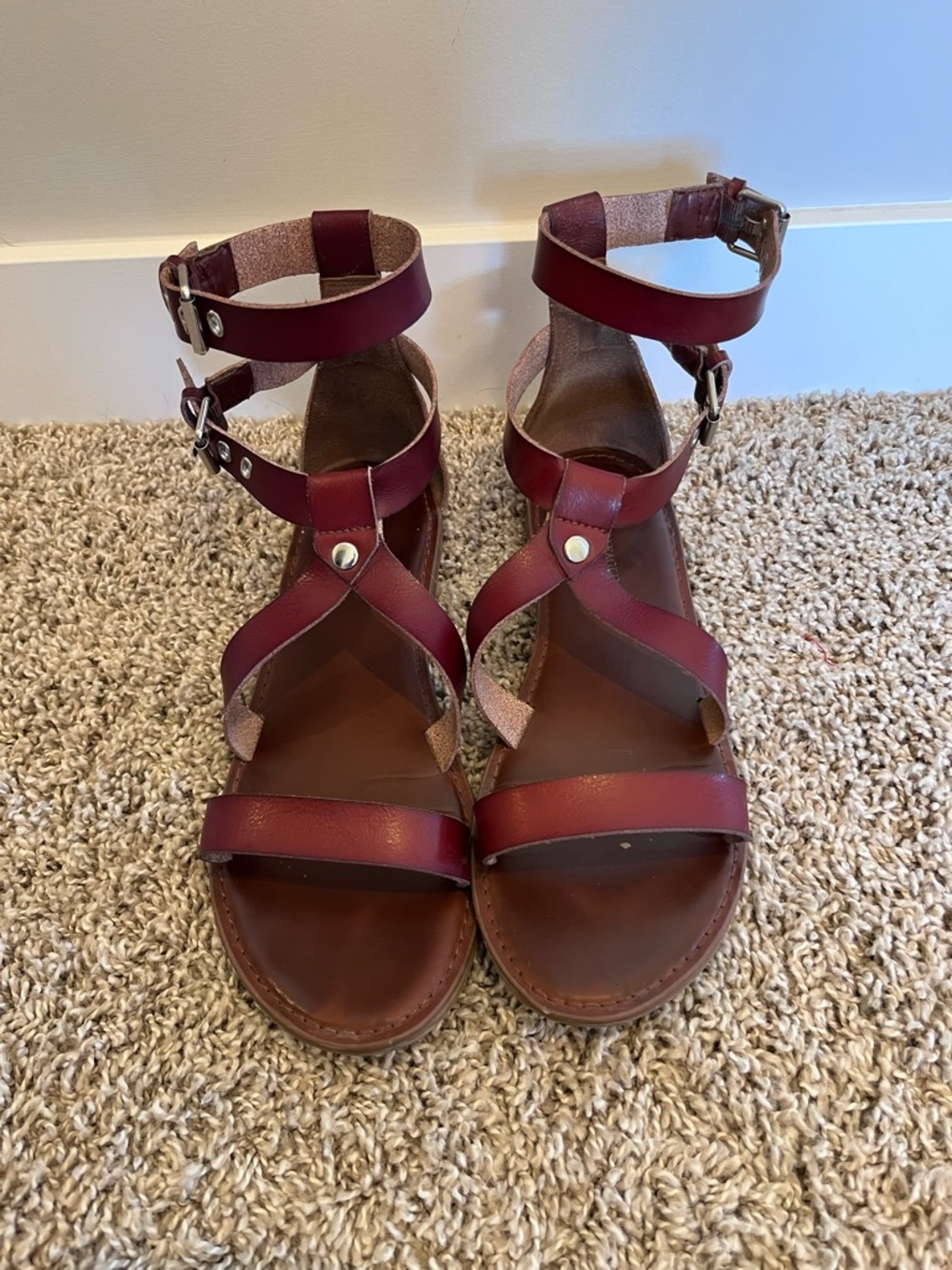 American Eagle Outfitters Women’s Burgundy Ankle Strap Gladiator Sandals